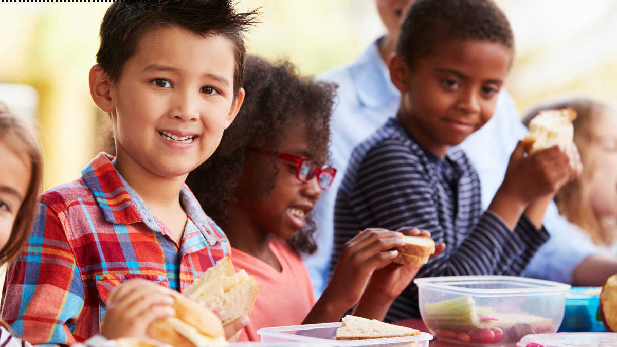 50 Easy Football Appetizers and Finger Foods for Kids